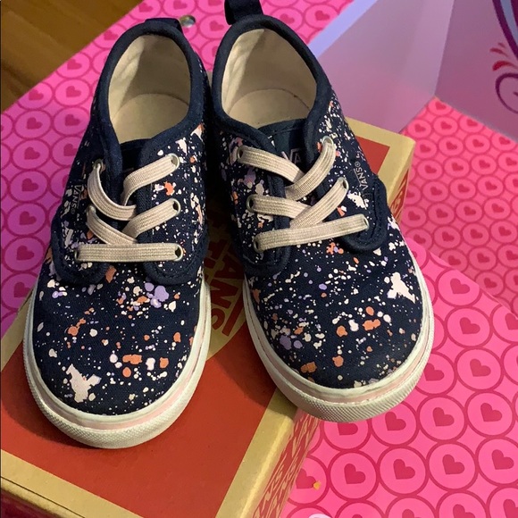 girls vans size 8